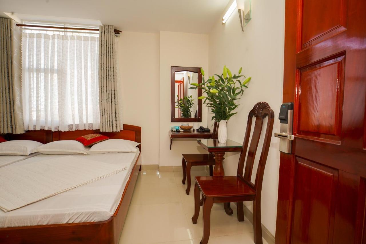 Nguyen Ha Hotel Vung Tau Exterior photo