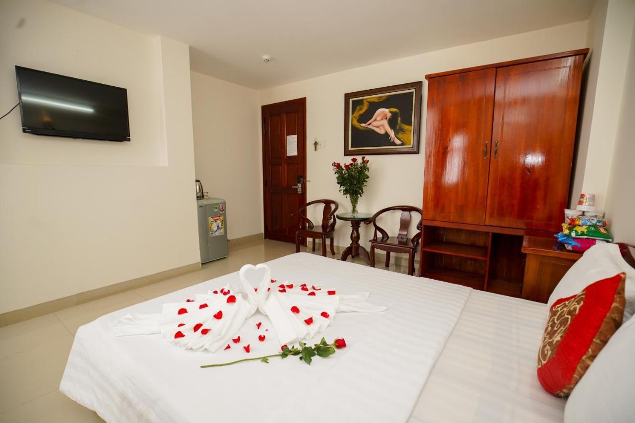 Nguyen Ha Hotel Vung Tau Exterior photo