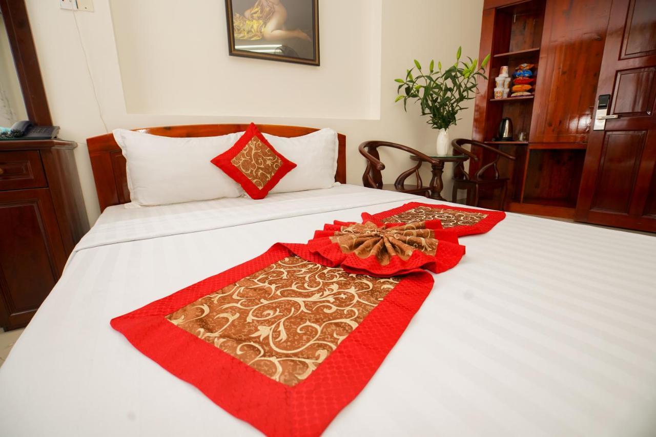Nguyen Ha Hotel Vung Tau Exterior photo